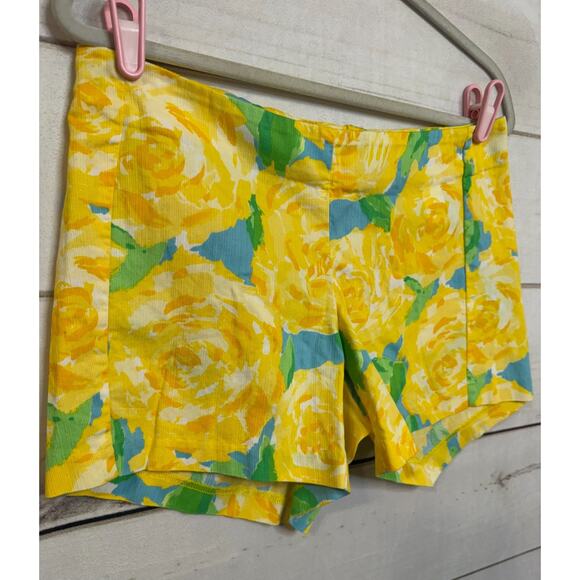 Lilly Pulitzer Shorts Size 6 Yellow Rose Print Back Zipper Preppy Cute Spring - Picture 7 of 7